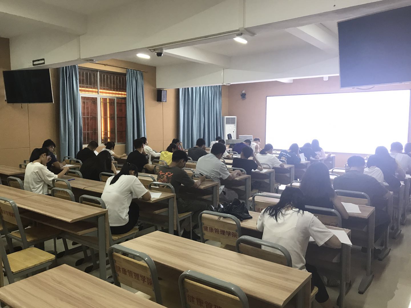 预防中期考试.jpg